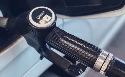 Cost of filling family car hits £100