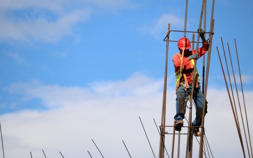 Staying Safe While Working Outside in Summer