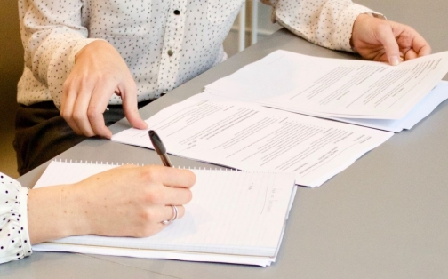 A Helping Hand on How to Contest a Will