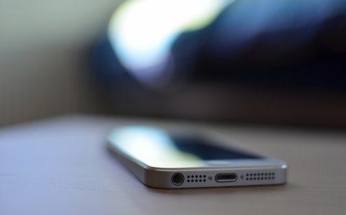 Drivers confused by mobile phone rules – report