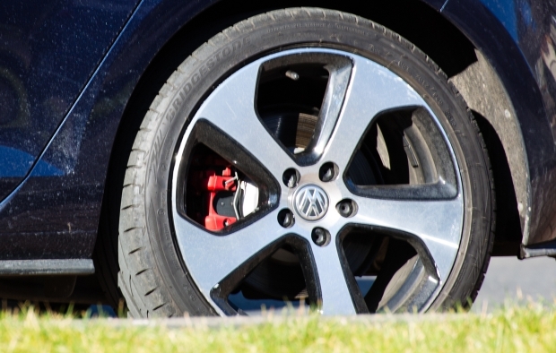 car wheel mot failure